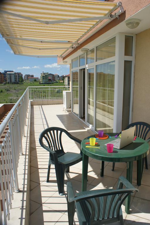 Pearl Sunshine Appartments Приморско Номер фото